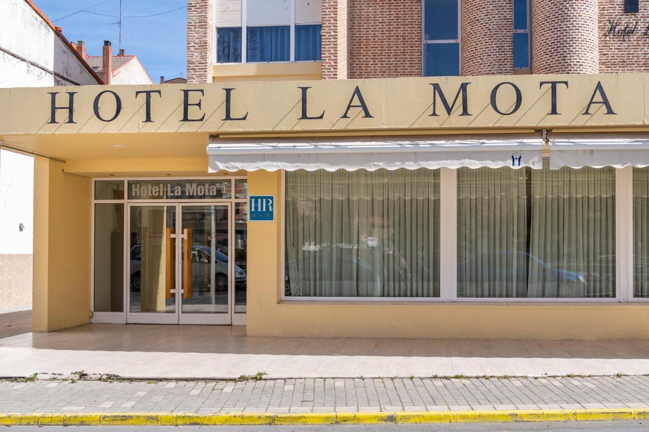 Hotel La Mota By Punta25 Hotels Group Медина дел Кампо Экстерьер фото
